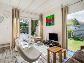 Lovely Bungalow in Noordwijkerhout with Garden